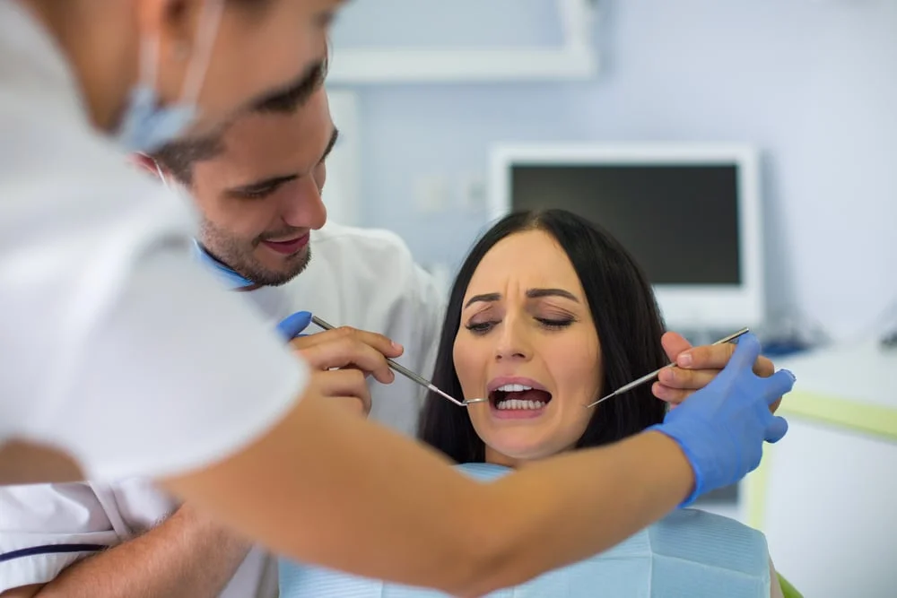 How to Choose a Dentist Who Helps You Feel Comfortable Bath